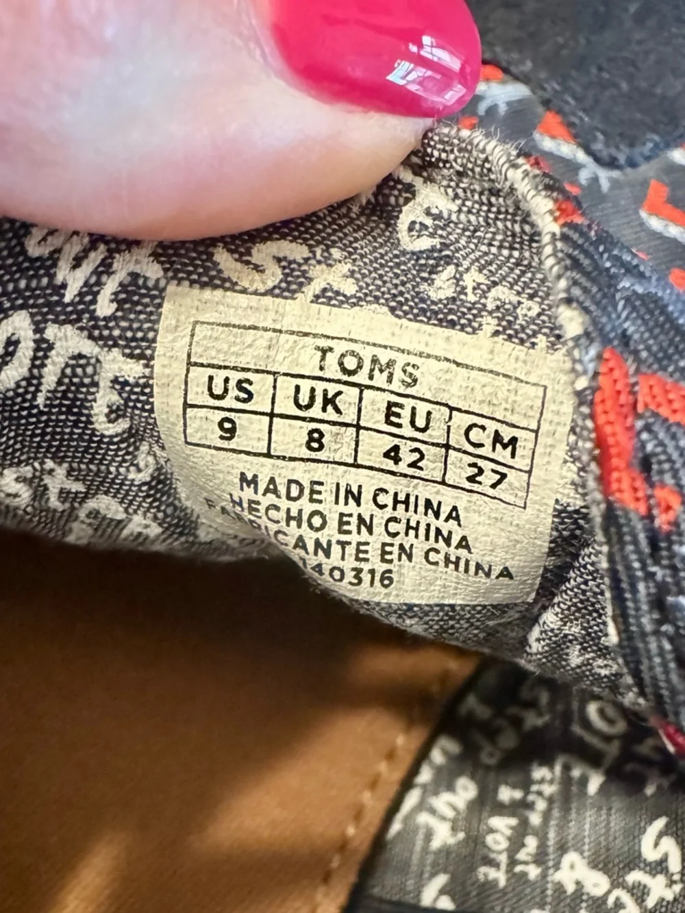 RARE Toms Navy Suede Get Out‎ & Vote Derby Shoes with Donkey Detail Size 9